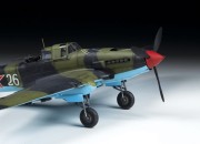 Samolot Ilyushin Ił-2 Shturmovik 1943 4826 Zvezda