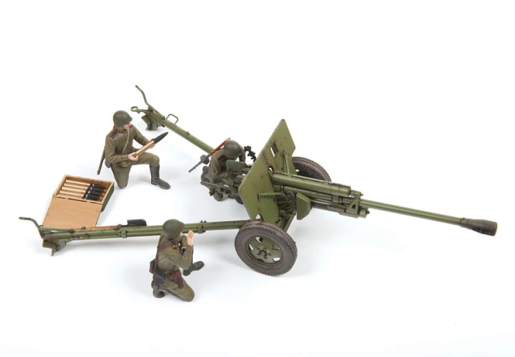 Działo przeciwpancerne ZiS-3 76mm 3671 Zvezda