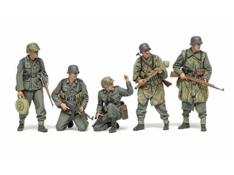 Figurki niemiecka piechota 1943-1945 35382 Tamiya