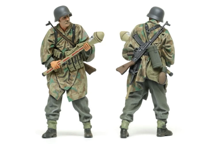 Figurki niemiecka piechota 1943-1945 35382 Tamiya