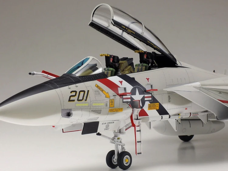 Samolot Grumman F-14a Tomcat 61114 Tamiya