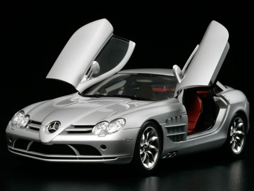 Mercedes Benz SLR McLaren 24290 Tamiya
