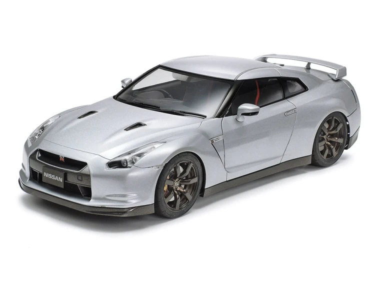 Nissan GT-R 24300 Tamiya