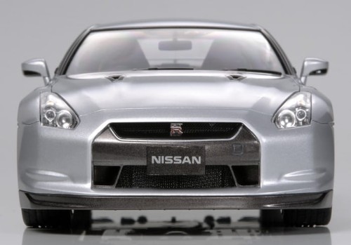 Nissan GT-R 24300 Tamiya