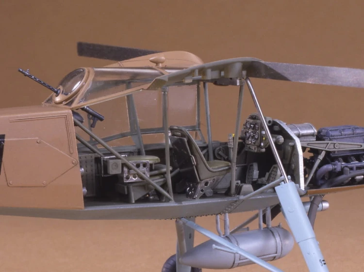 Samolot Fieseler Fi 156C Storch 61100 Tamiya