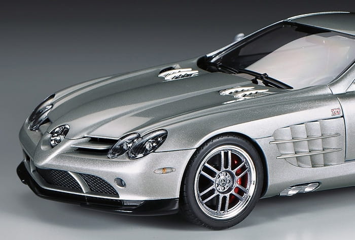 Mercedes Benz SLR McLaren 24317 Tamiya