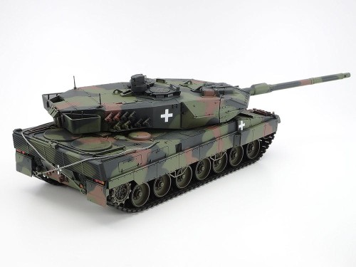 Czołg Leopard 2A6 Ukraine 25207 Tamiya