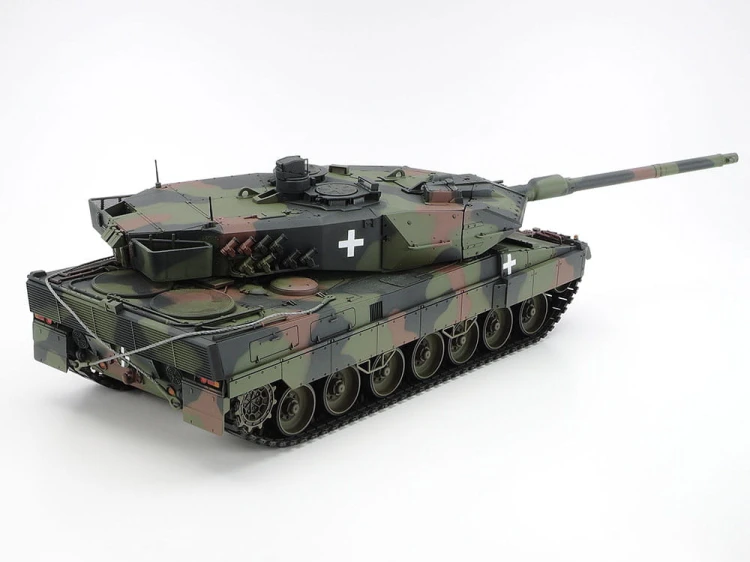 Czołg Leopard 2A6 Ukraine 25207 Tamiya