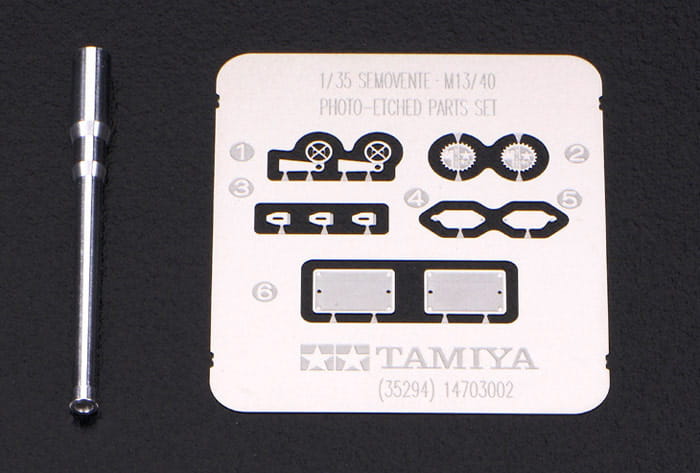 Czołg Carro M13/40 35296 Tamiya