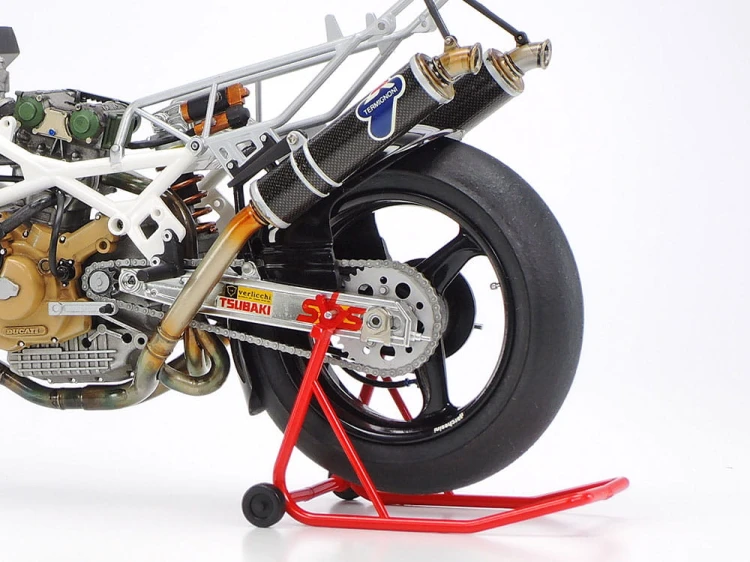 Ducati 888 Superbike Racer 14063 Tamiya