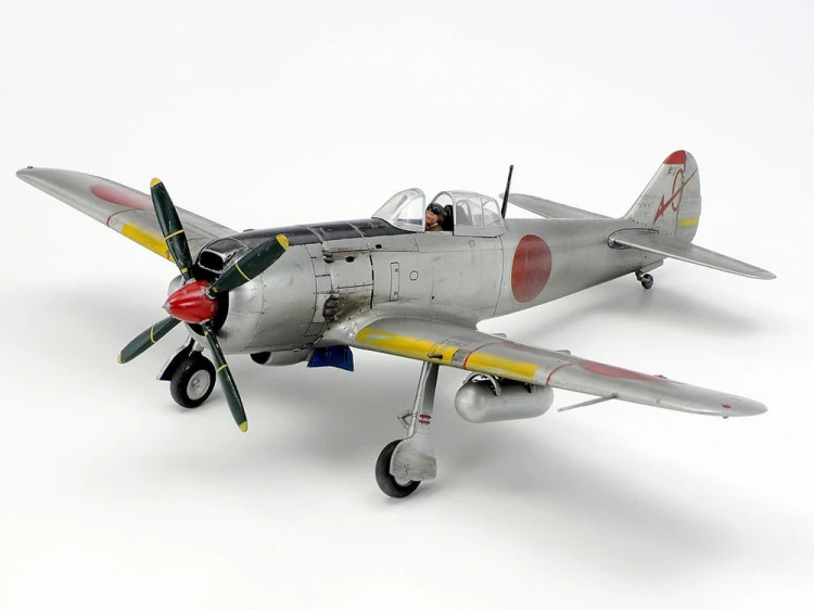 Samolot Nakajima Ki-84-IA Hayate (Frank) 61013 Tamiya
