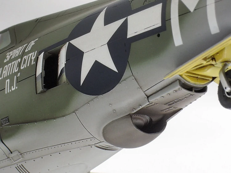 Samolot Republic P-47D Thunderbolt 61086 Tamiya