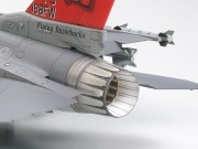 Samolot Lockheed F-16C Fighting Falcon 61101 Tamiya