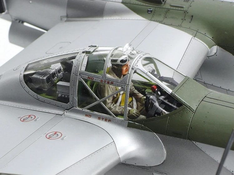 Samolot Lockheed P-38J Lightning 61123 Tamiya