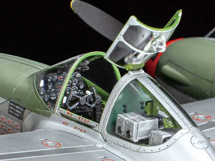 Samolot Lockheed P-38J Lightning 61123 Tamiya
