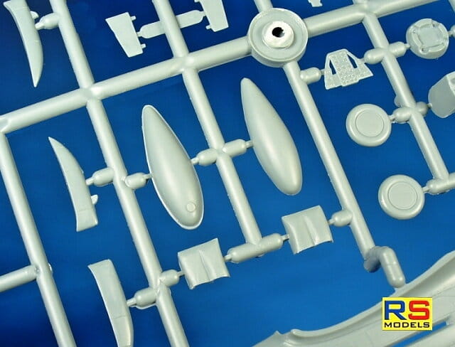 Samolot Bell I/P-400 Airacobra 92181 RS Models