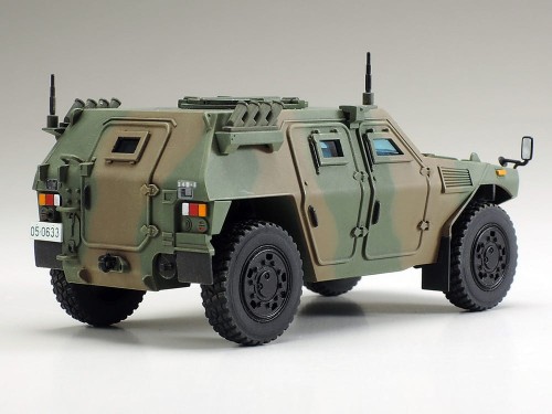 Samochód pancerny HMV Hayate Typ 73 32590 Tamiya