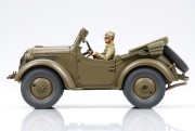 Samochód rozpoznawczy Type 95 Kurogane 32558 Tamiya