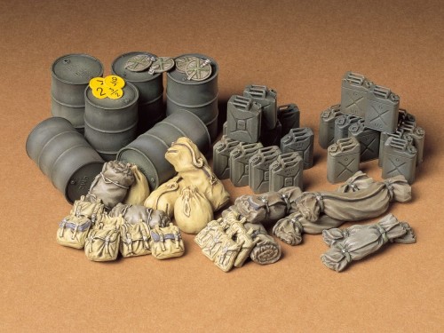 Beczki kanistry wiaderka 35229 Tamiya