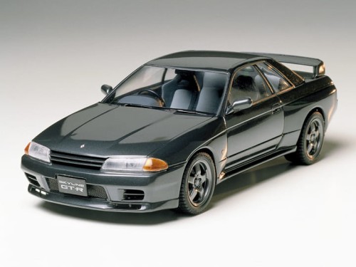 Nissan Skyline GT-R 24090 Tamiya