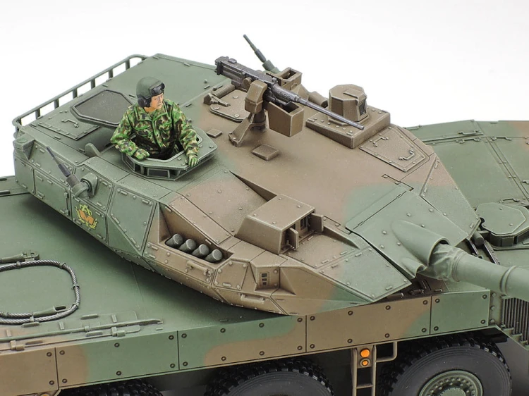 Wóz bojowy Type 16 32596 Tamiya