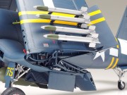Samolot Vought F4U-1D Corsair 60327 Tamiya