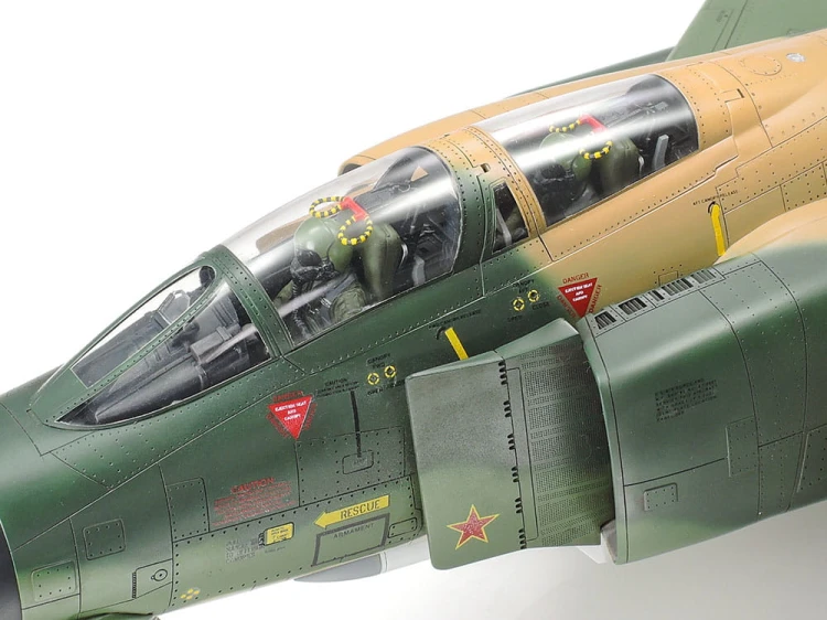 Samolot McDonnell Douglas F-4 C/D Phantom II 60305 Tamiya