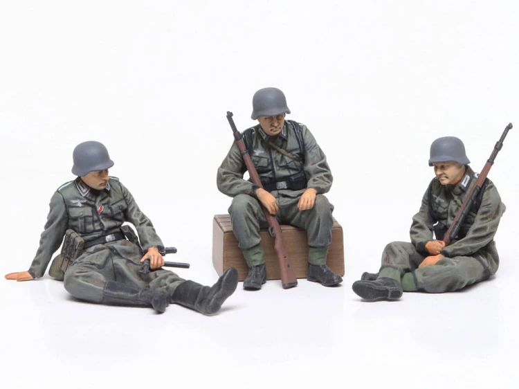 Figurki niemiecka piechota Wehrmachtu 32602 Tamiya