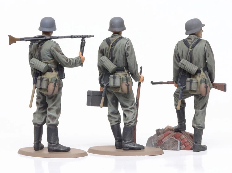 Figurki niemiecka piechota Wehrmachtu 32602 Tamiya