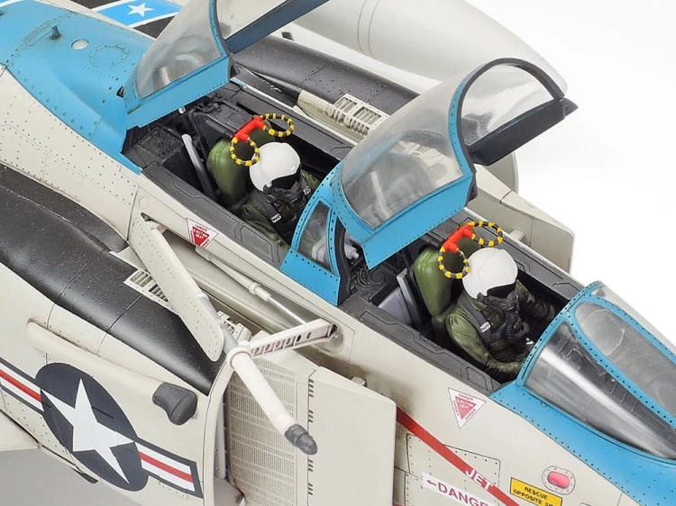 Samolot McDonnell Douglas F-4J Phantom II 60306 Tamiya