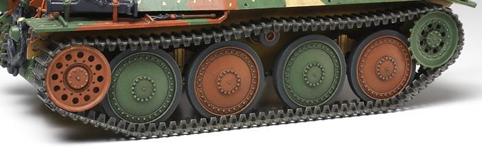 Działo pancerne Jagdpanzer 38(t) Hetzer 35285 Tamiya