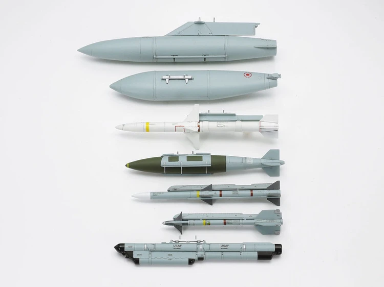 Samolot Lockheed F-16CJ Fighting Falcon 60315 Tamiya