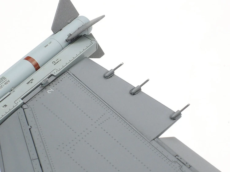 Samolot Lockheed F-16CJ Fighting Falcon 60315 Tamiya