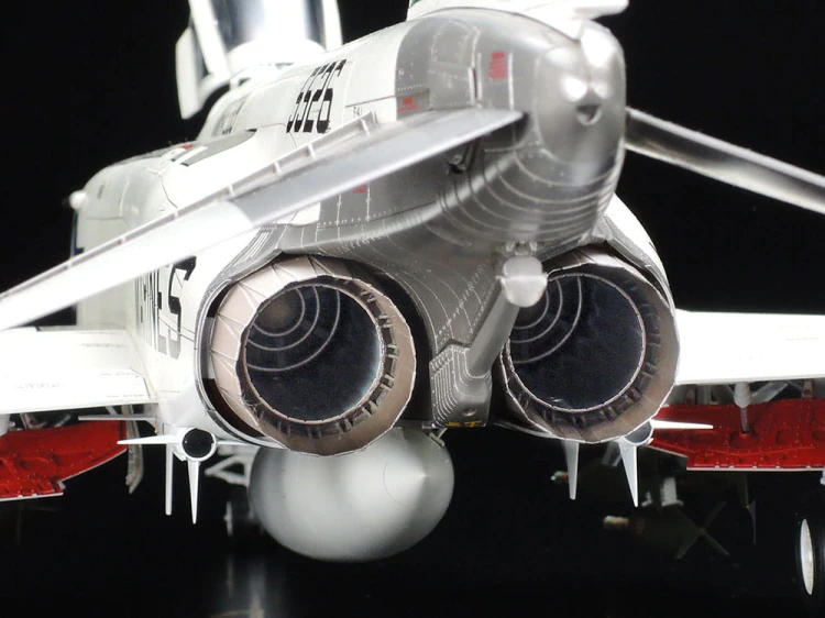 Samolot McDonnell Douglas F-4J Phantom II Marines 60308 Tamiya
