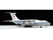 Samolot Iljuszyn Ił-76MD 7011 Zvezda