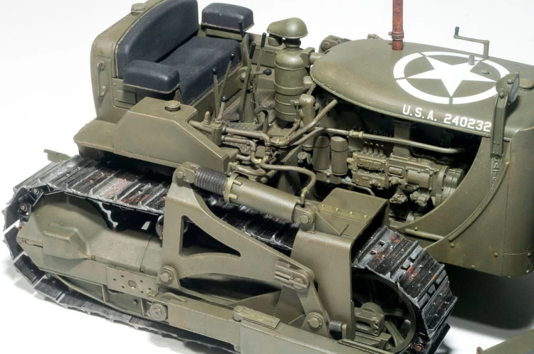 Buldożer wojskowy Caterpillar D7 35195 MiniArt