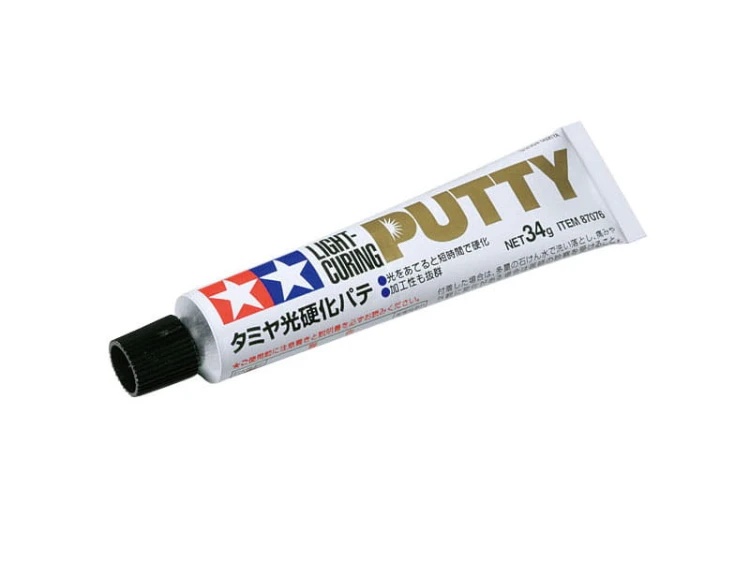 Szpachlówka modelarska światłoutwardzalna Light-Curing Putty 87076 Tamiya