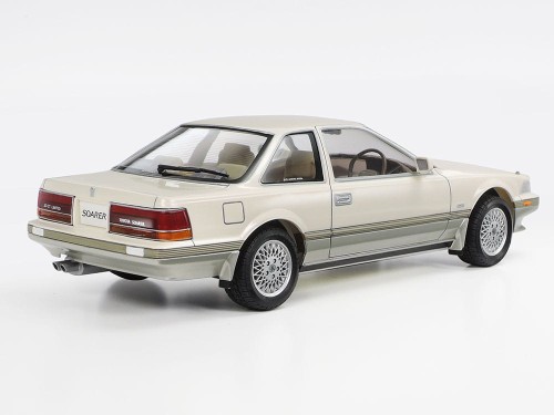 Toyota Soarer 3.0GT-Limited Z20 24064 Tamiya