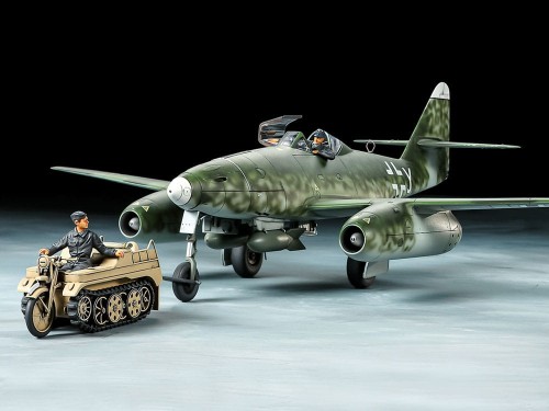 Samolot Messerschmitt Me 262 A-2a & Kettenkraftrad 25215 Tamiya