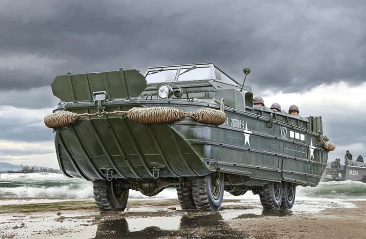 Amfibia DUKW 2.5 GMC 6392 Italeri