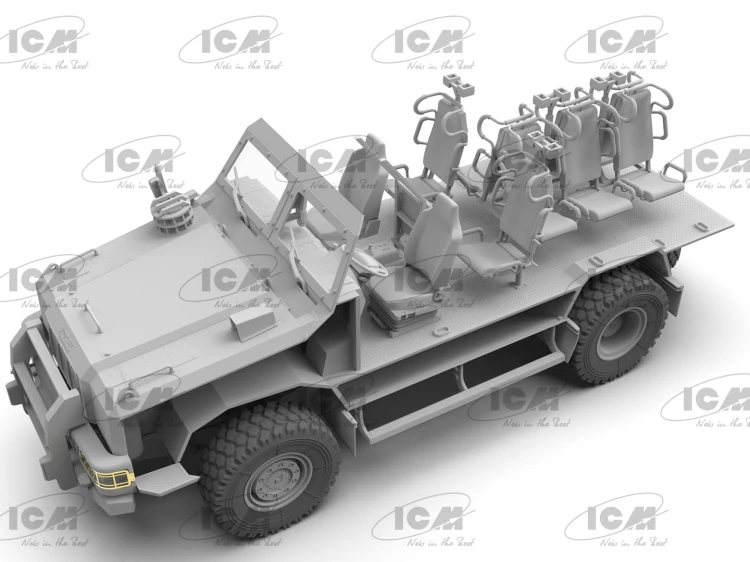 Transporter opancerzony Kozak-001 MRAP 35015 ICM