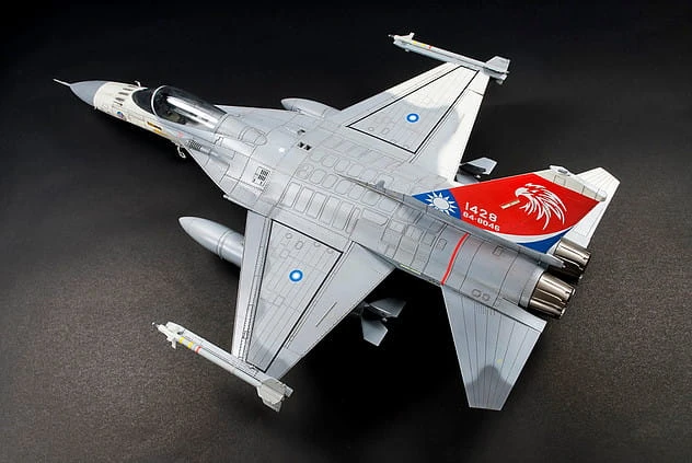 Samolot F-CK-1C Ching-Kuo AR48108 AFV