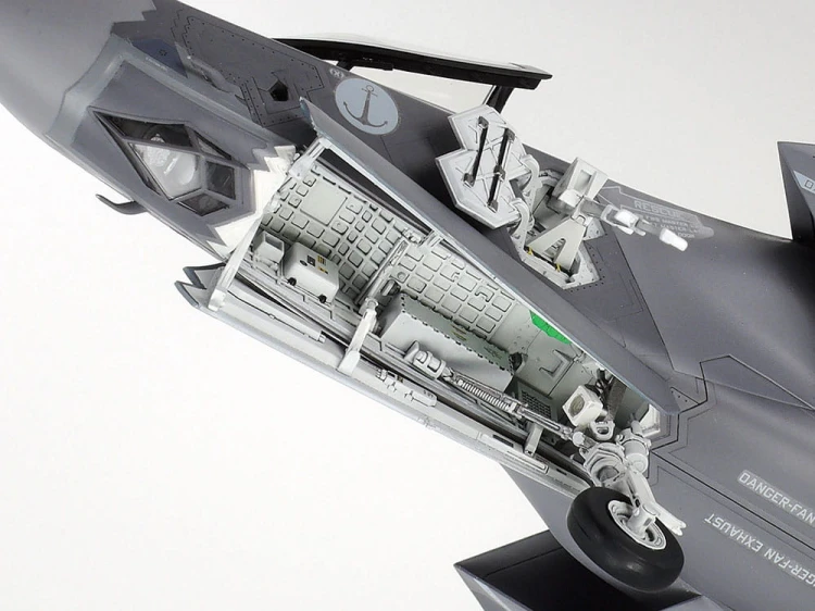 Samolot Lockheed Martin F-35B Lightning II 61125 Tamiya