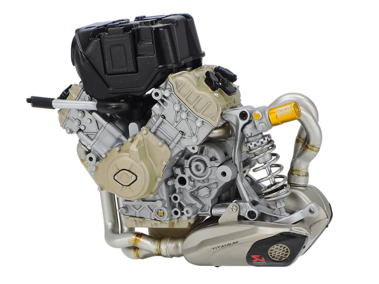 Ducati Superleggera V4 14140 Tamiya