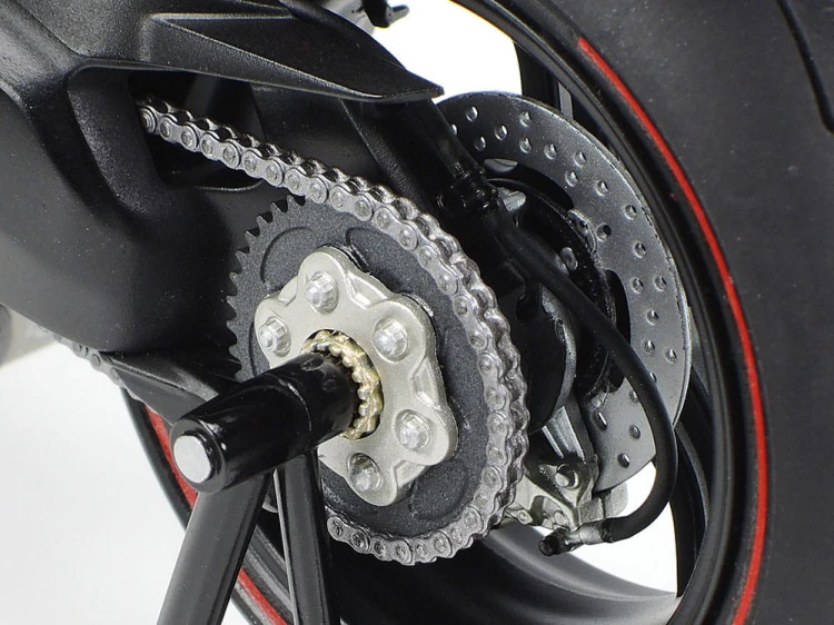 Ducati Superleggera V4 14140 Tamiya