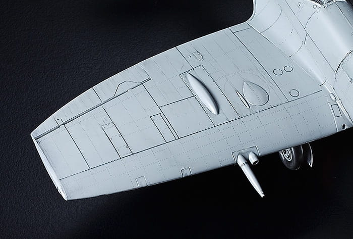 Samolot Supermarine Spitfire Mk.XVIe 60321 Tamiya