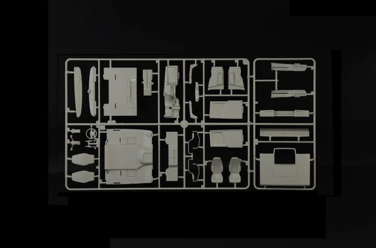 Volvo FH Plat Dak 3962 Italeri