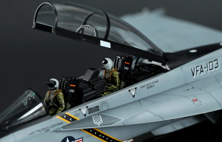 Samolot Boeing F/A-18F Super Hornet LS-013 Meng