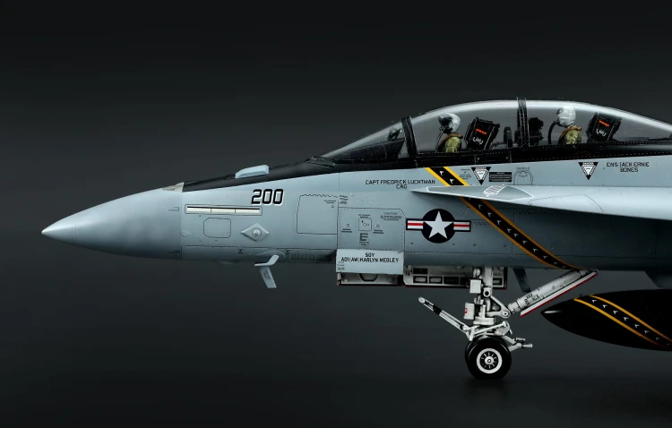 Samolot Boeing F/A-18F Super Hornet LS-013 Meng