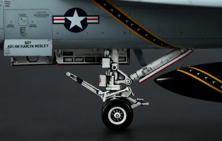 Samolot Boeing F/A-18F Super Hornet LS-013 Meng